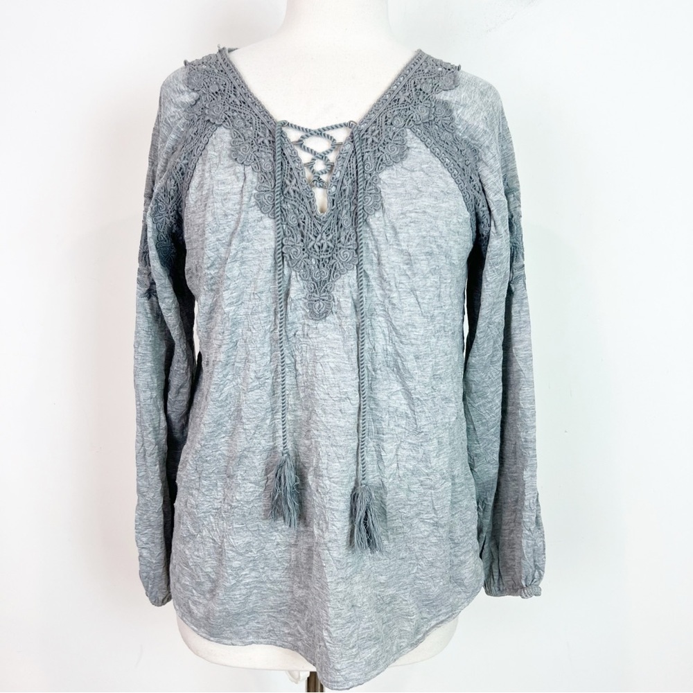 SUNDANCE GRAY EMBROIDERED CROCHET LACE BOHO PEASANT SHIRT WOMENS SZ XS